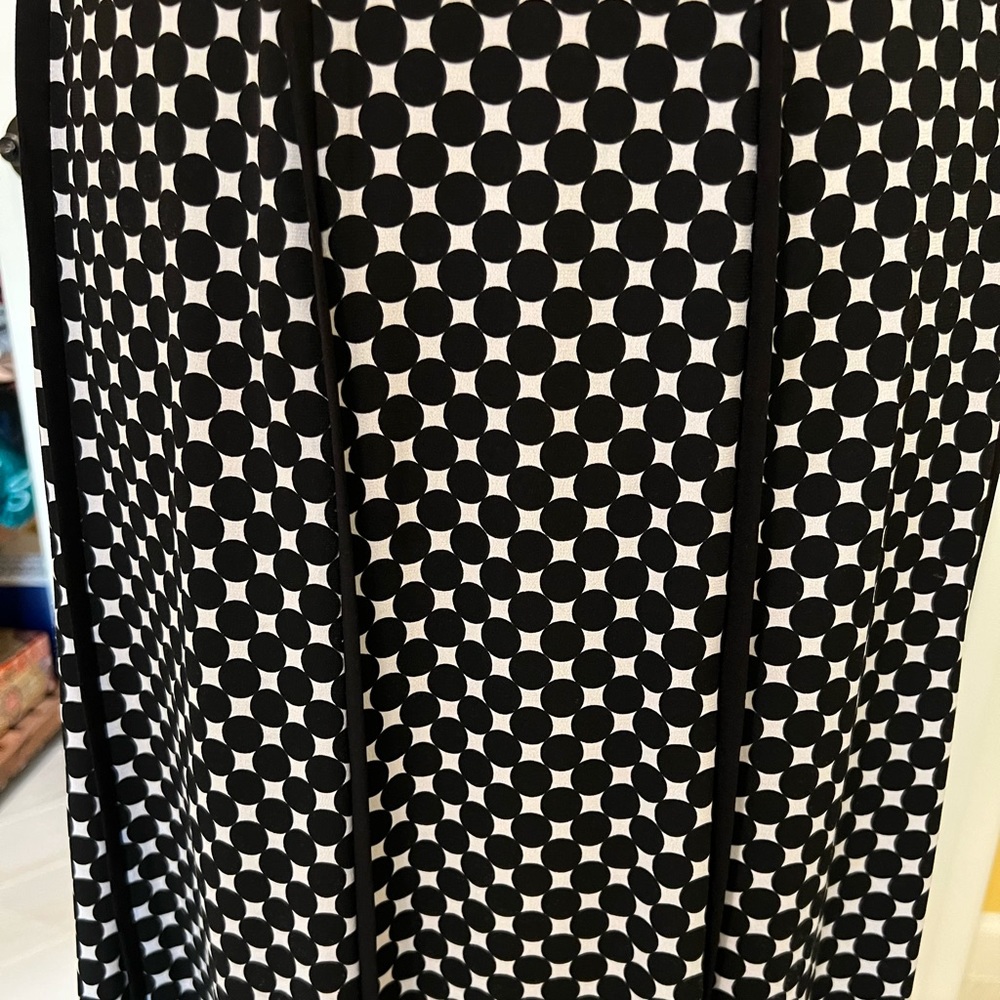 Black & White Roz & Ali Skirt